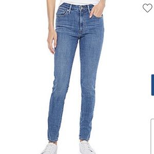 Levi’s 721 high rise skinny jeans